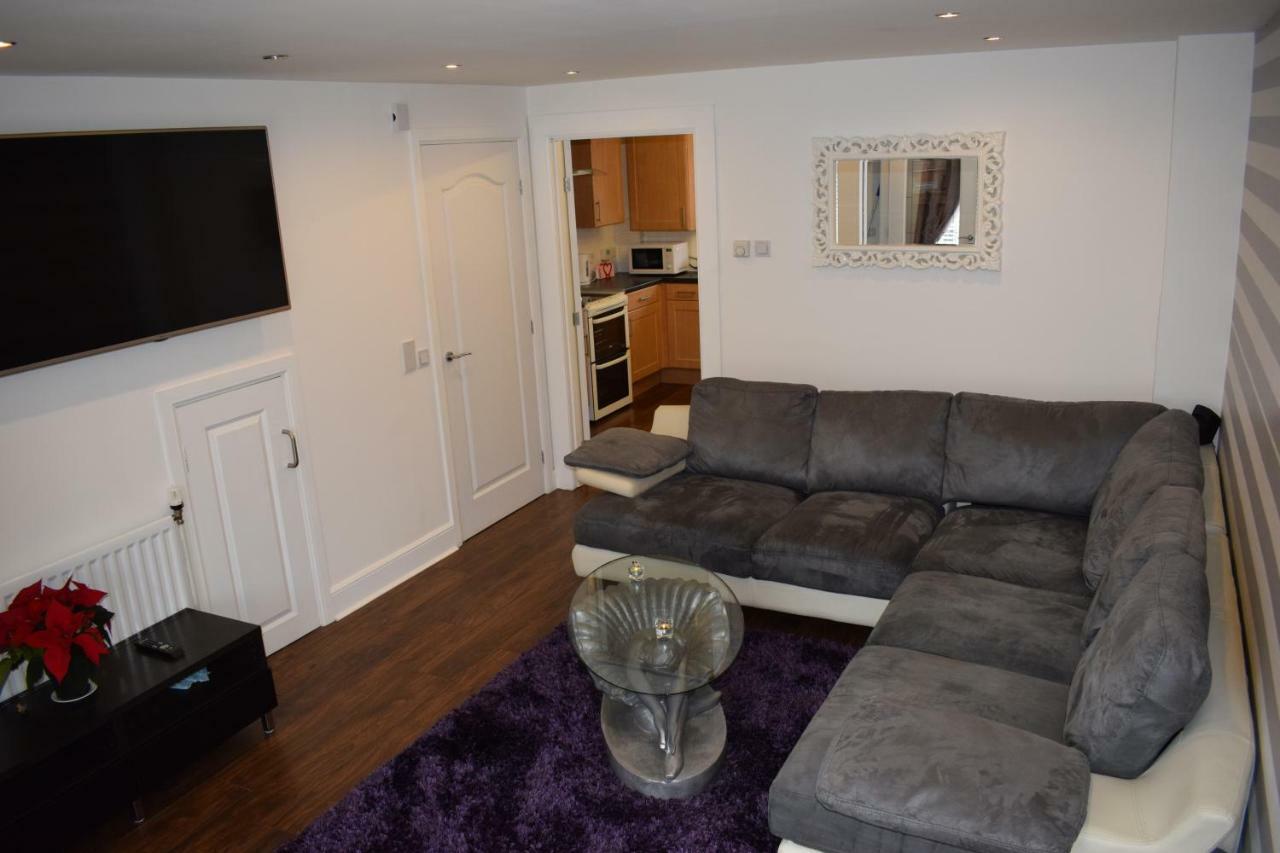 Silverburn New House With Free Parking And Nice Garden Glasgow Exterior foto